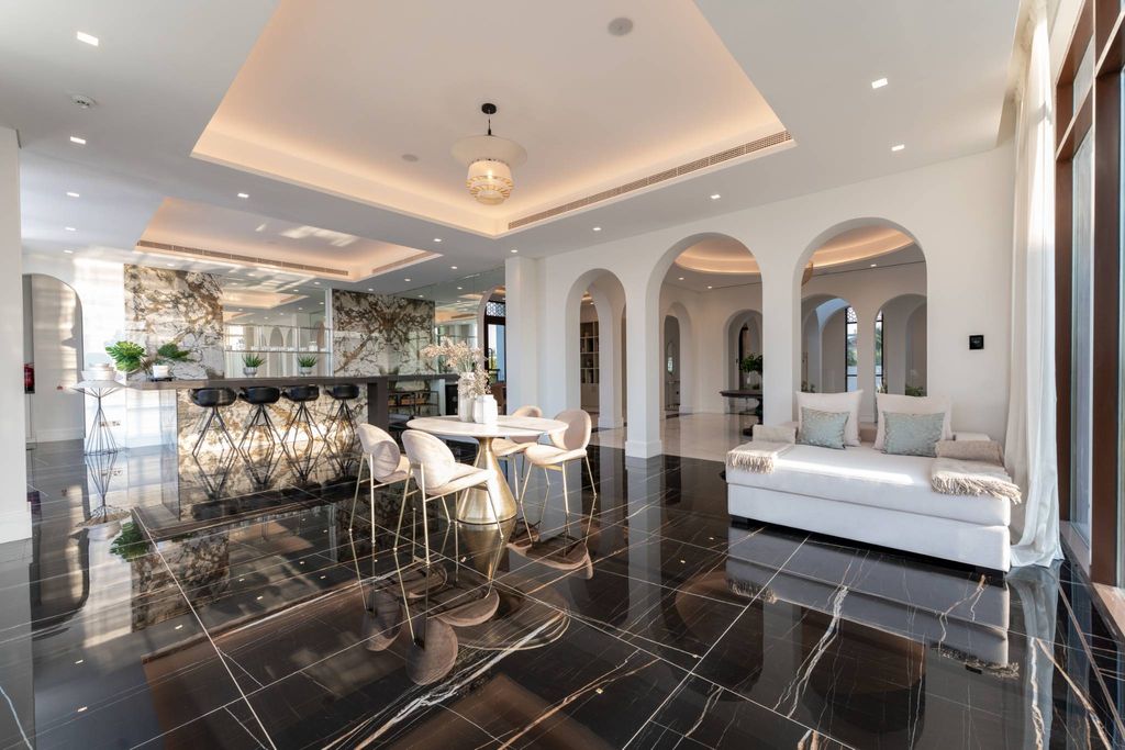 Luxe villa met 7 slaapkamers te koop in Dubai, Verenigde Arabische Emiraten — photo 18